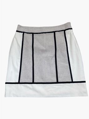 ANN TAYLOR Cream White and Black Contrast a line skirt Size 10